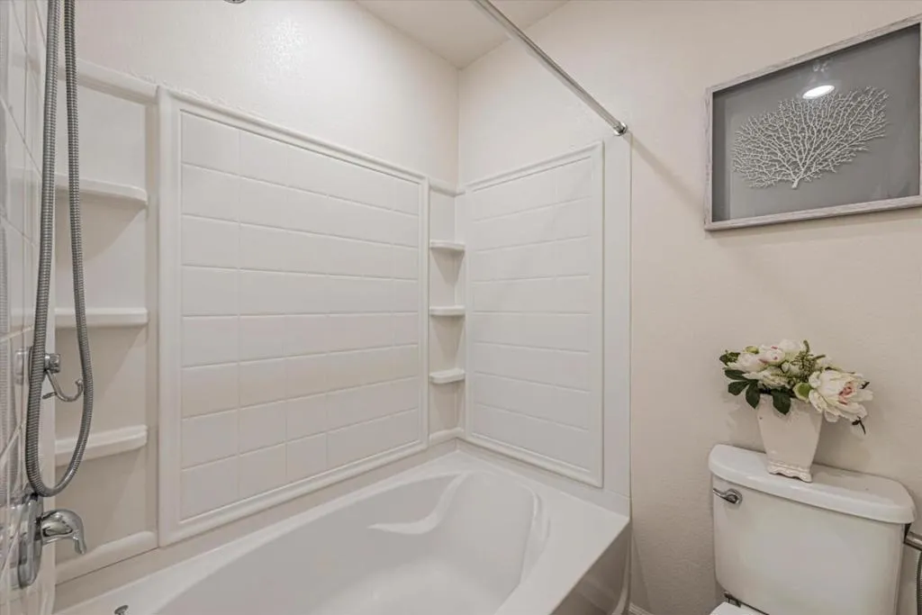 309 Fanuncio Lane, Hayward, California 94544 home-pic-32