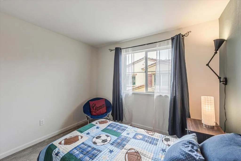 309 Fanuncio Lane, Hayward, California 94544 home-pic-28