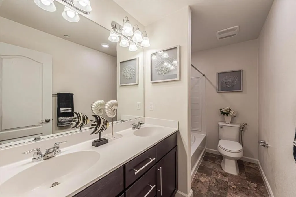 309 Fanuncio Lane, Hayward, California 94544 home-pic-31