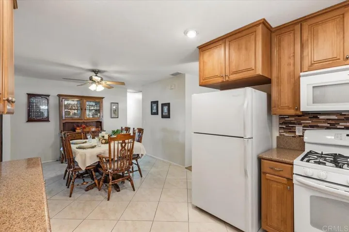 1249 Roosevelt Street, Escondido, California 92027