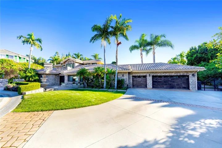 185 S Trish Court, Anaheim Hills, California 92808