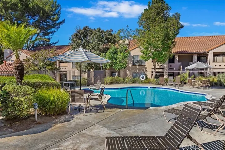 Community Pool & Spa
