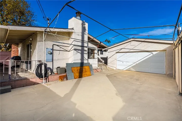 2102 E Napa Place, Anaheim, California 92806