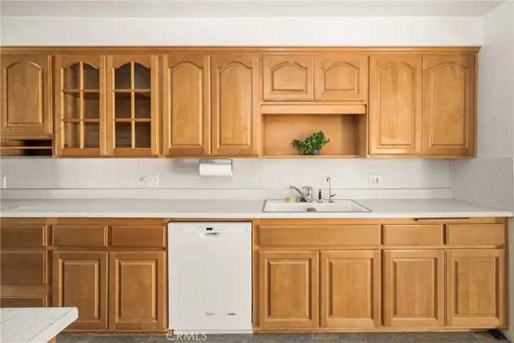 2102 E Napa Place, Anaheim, California 92806