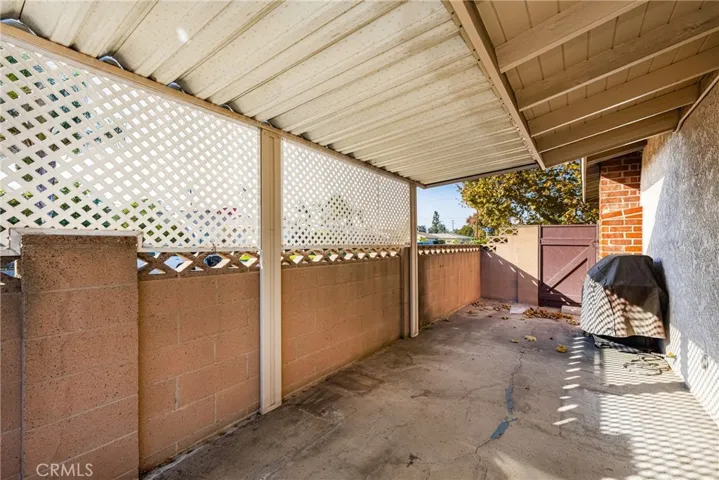 2102 E Napa Place, Anaheim, California 92806