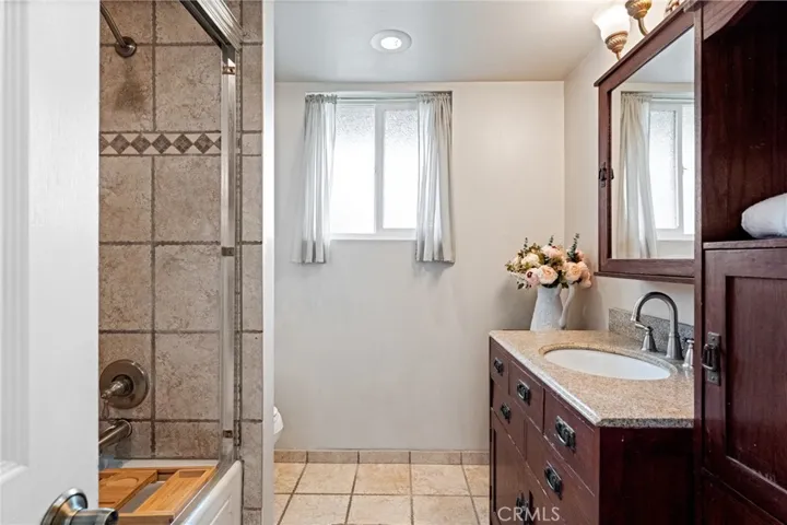 16862 Roxdale Drive, Yorba Linda, California 92886