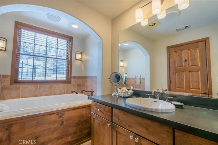 40671 Village 10b, Big Bear, California 92315