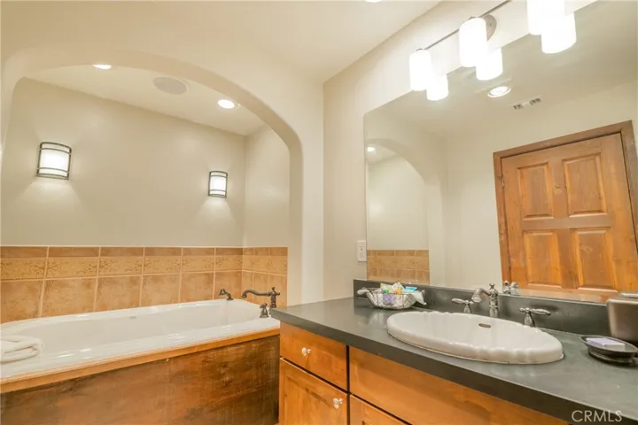 40671 Village 10b, Big Bear, California 92315