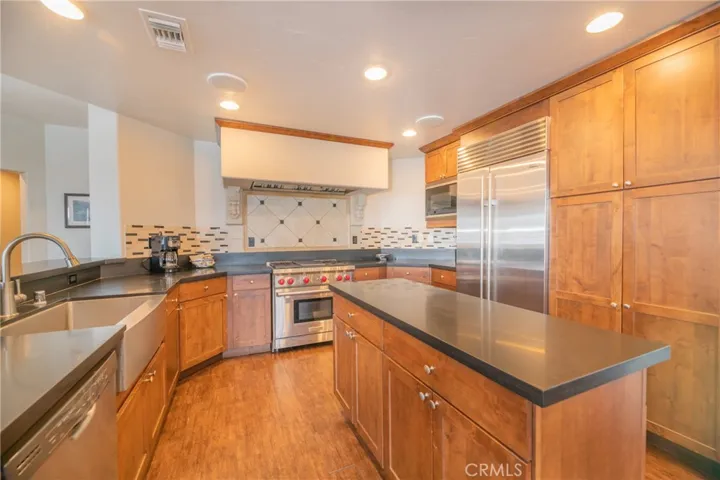 40671 Village 10b, Big Bear, California 92315