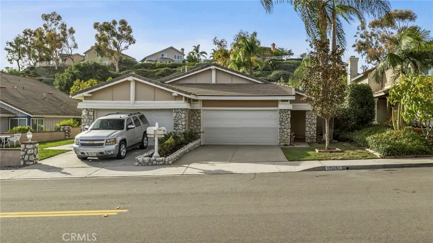 19061 Woodland Way, Lake Forest, California 92679
