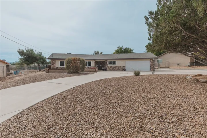 16637 Mesquite Street, Hesperia, California 92345