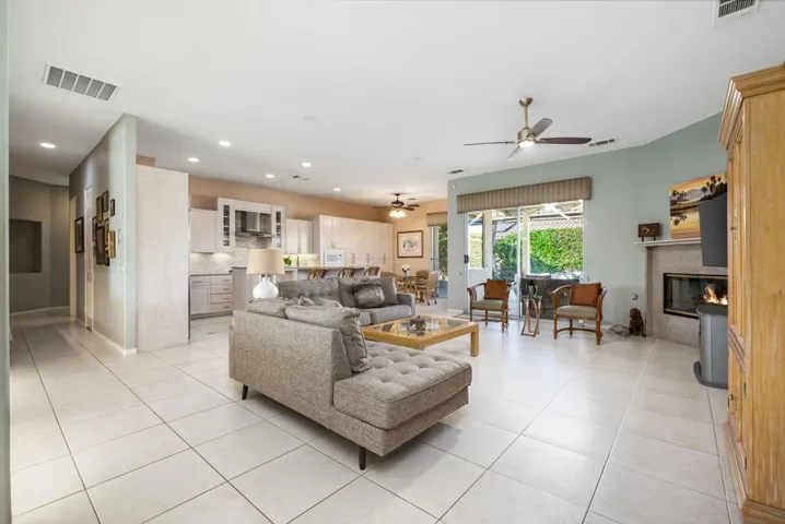 12-web-or-mls-BH_Grand_1024_012