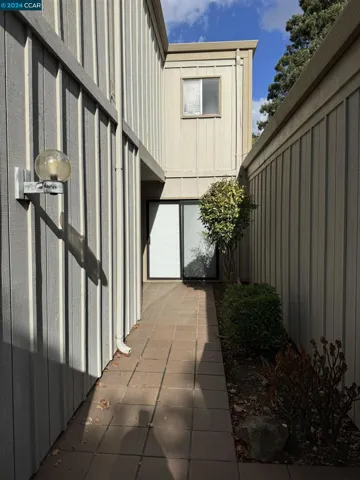 5369 Springdale Ave, Pleasanton, California 94588