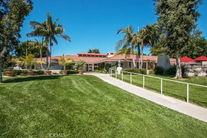 29 Calle Aragon Q, Laguna Woods, California 92637