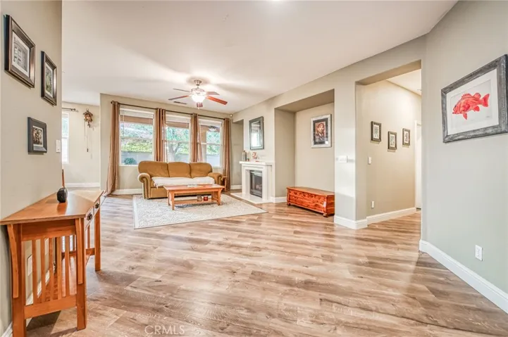 991 Rosewood Avenue, Sanger, California 93657