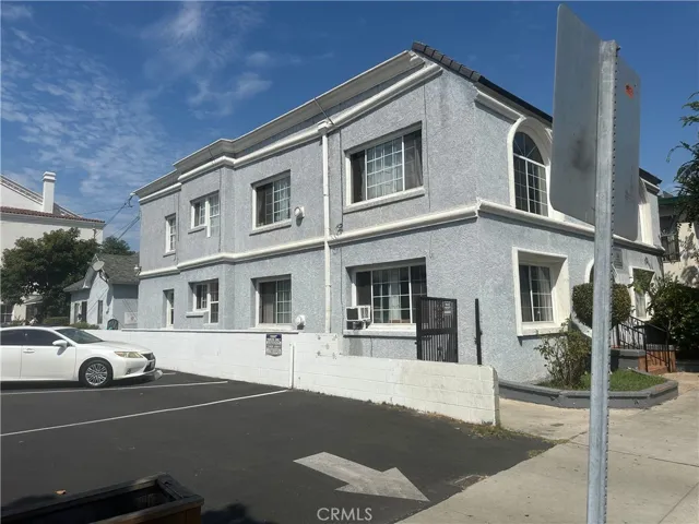 433 Linden Avenue, Long Beach, California 90802