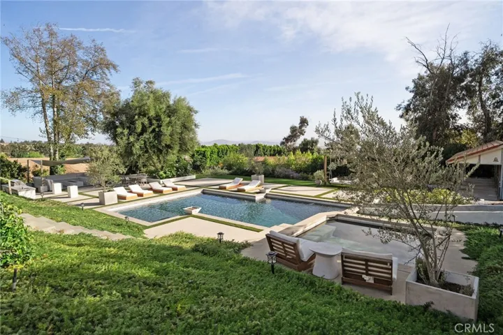 9853 Cinch Ring Lane, Rancho Cucamonga, California 91737