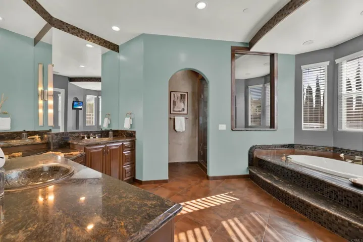 9728 Valley Ranch Road, El Cajon, California 92021