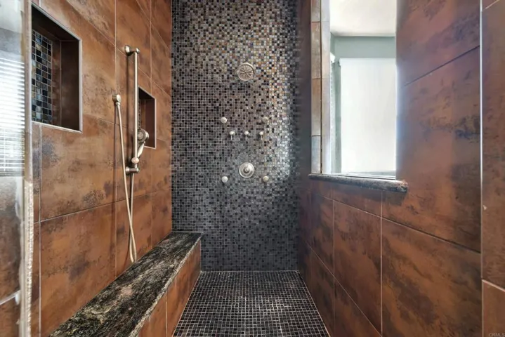 9728 Valley Ranch Road, El Cajon, California 92021