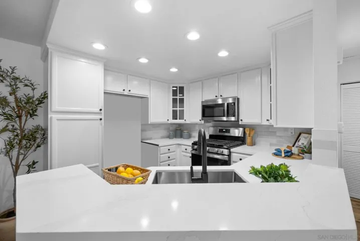 12510 Carmel Creek Rd Unit 184, San Diego, California 92130
