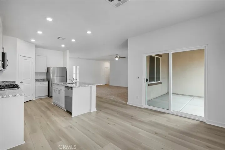 11090 Buxton Court, Victorville, California 92392