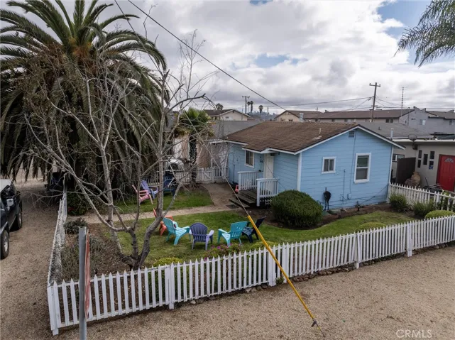 2110 E Ocean