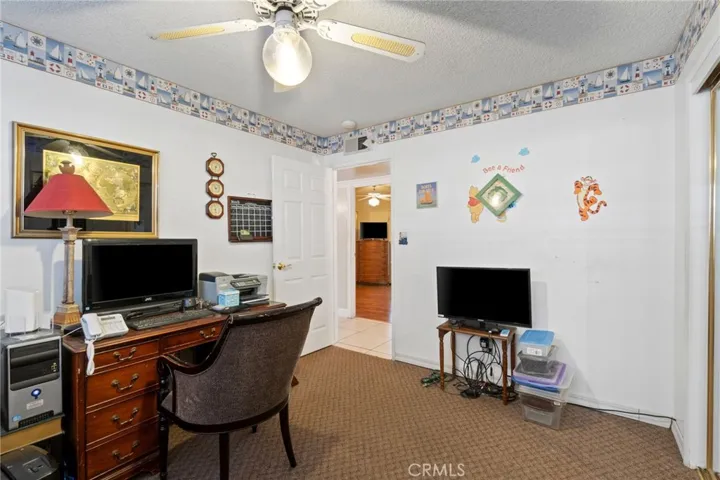 4422 N Haslam Avenue, Fresno, California 93722