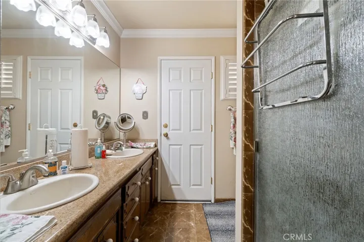 4422 N Haslam Avenue, Fresno, California 93722