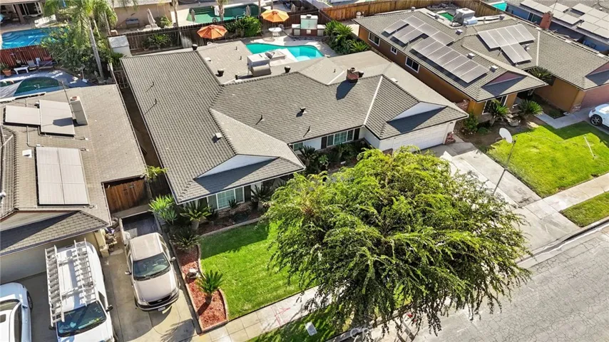 4422 N Haslam Avenue, Fresno, California 93722