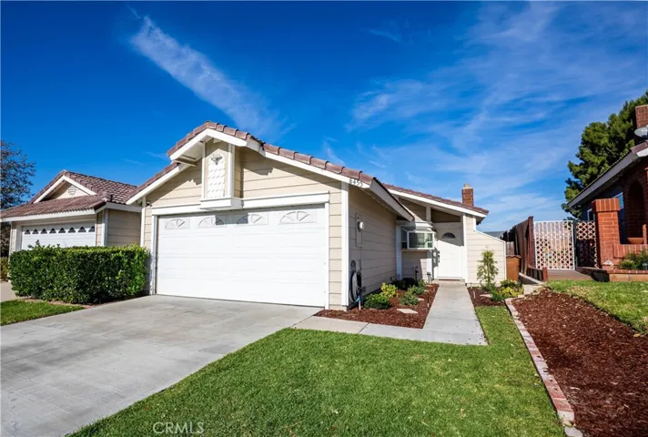 8455 E Amberwood Street, Anaheim Hills, California 92808