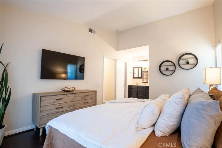 8455 E Amberwood Street, Anaheim Hills, California 92808