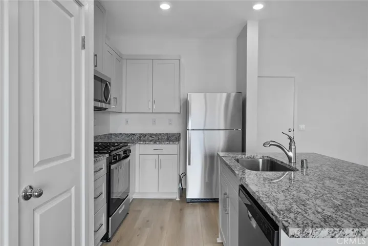 12215 Del Sur Street, Victorville, California 92392
