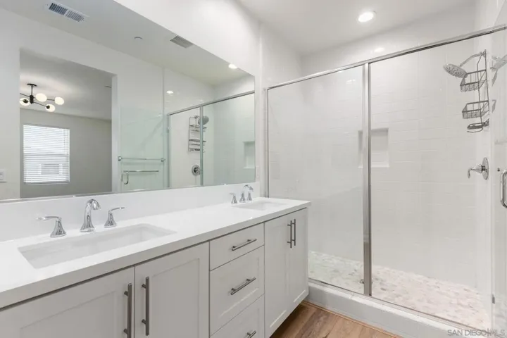 Primary Bath/Spa