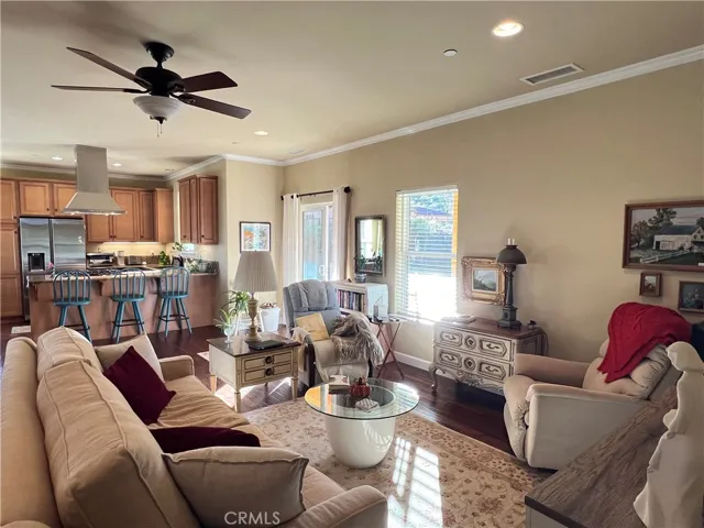 10460 Portal Road, Atascadero, California 93422