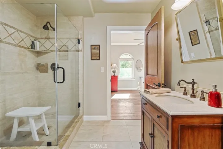 10460 Portal Road, Atascadero, California 93422