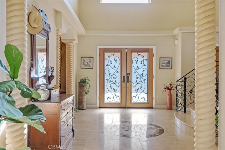 10460 Portal Road, Atascadero, California 93422