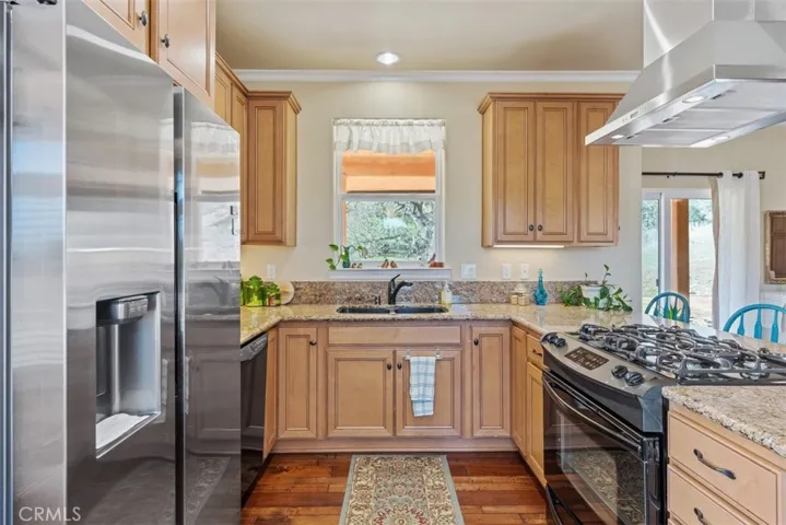10460 Portal Road, Atascadero, California 93422