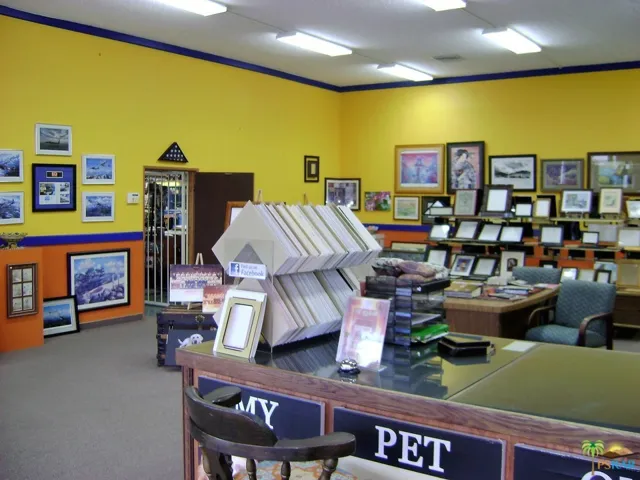 Frame Shop