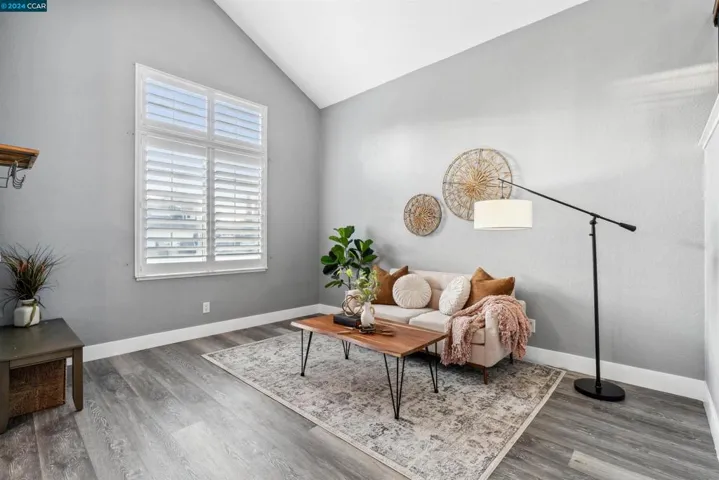 22 Korbel Ct, Oakley, California 94561