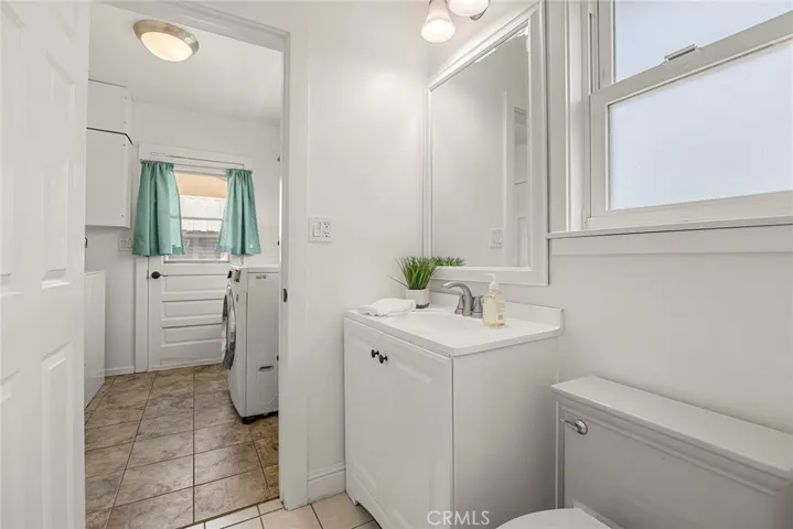 907 Chestnut Avenue, Brea, California 92821