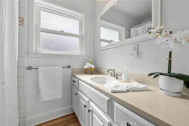 Hall Bathroom