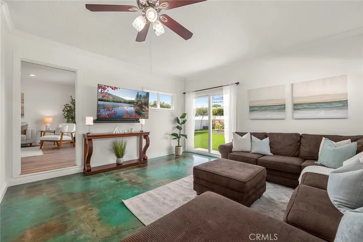 907 Chestnut Avenue, Brea, California 92821