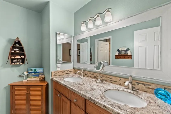 27711 Meraweather Place, Valencia, California 91354