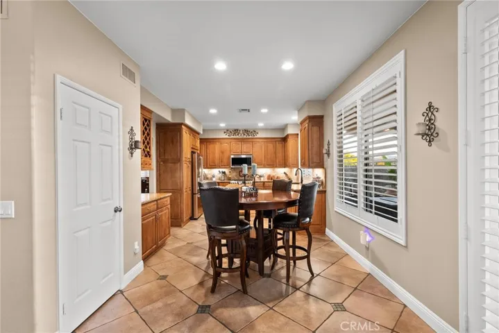 27711 Meraweather Place, Valencia, California 91354