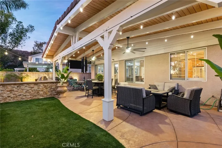 27711 Meraweather Place, Valencia, California 91354