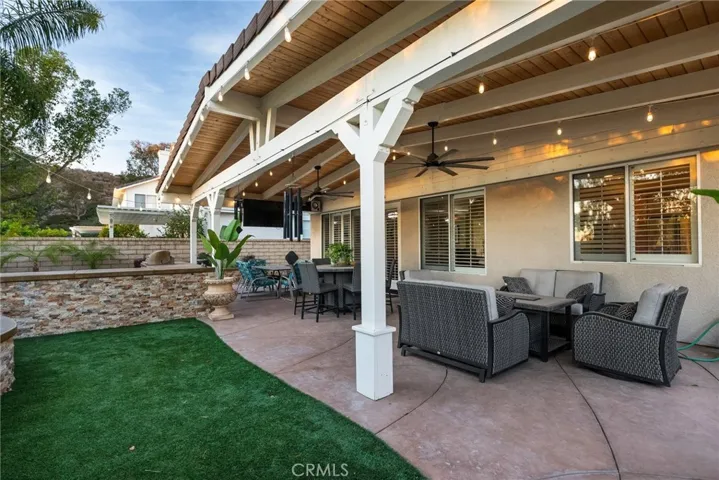 27711 Meraweather Place, Valencia, California 91354