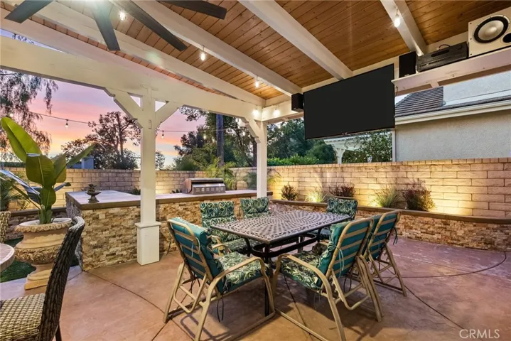 27711 Meraweather Place, Valencia, California 91354