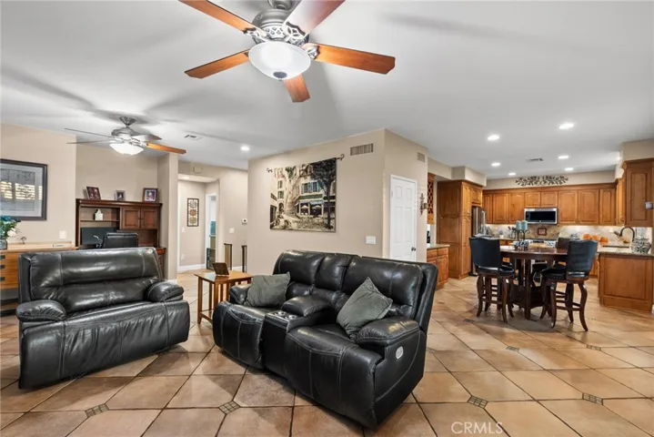 27711 Meraweather Place, Valencia, California 91354
