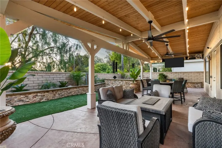 27711 Meraweather Place, Valencia, California 91354