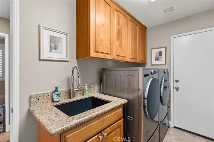 27711 Meraweather Place, Valencia, California 91354
